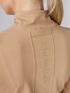 PS Of Sweden Wivianne Base Layer Camel 9 PS Of Sweden Wivianne Base Layer Camel -Equestrian Supplies 211213 PSOS shot 1253