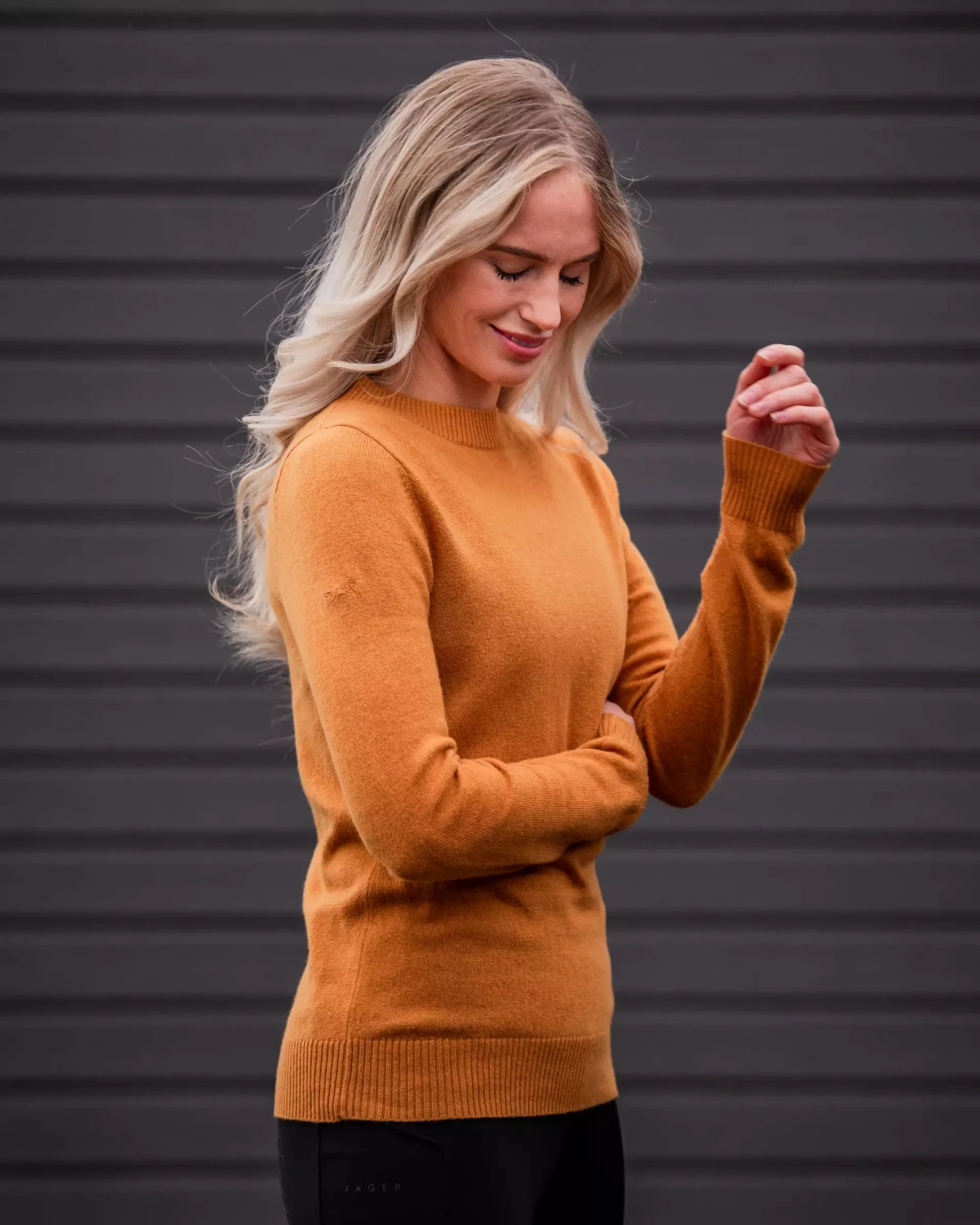 Fager Charlie Cashmere & Merino Wool Sweater Mustard 3 Fager Charlie Cashmere & Merino Wool Sweater Mustard