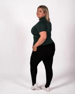 Fager Emma Short Sleeve Base Layer Green 8 Fager Emma Short Sleeve Base Layer Green -Equestrian Supplies emma short greenDSC 4353 Redigera 1920x2400 1