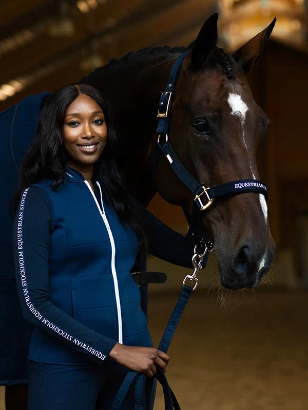 Equestrian Stockholm Clean Halter & Lead Rope Modern Tech Navy 4 Equestrian Stockholm Clean Halter & Lead Rope Modern Tech Navy - Image 2
