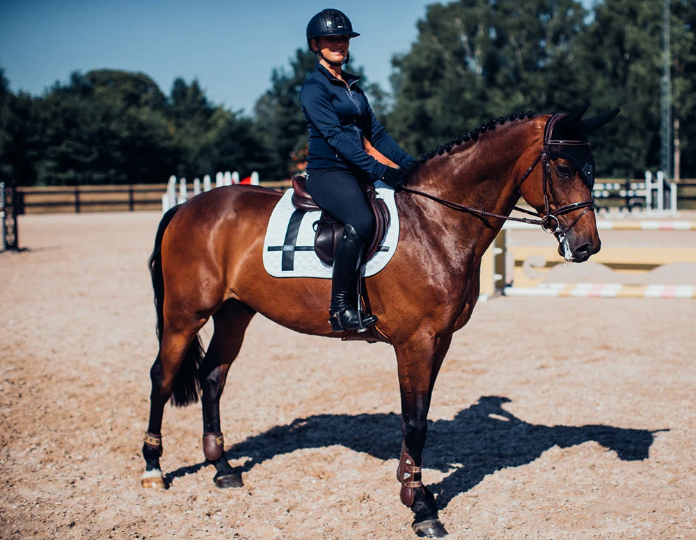 Equestrian Stockholm Jump Saddle Pad No Boundaries White 6 Equestrian Stockholm Jump Saddle Pad No Boundaries White - Image 4